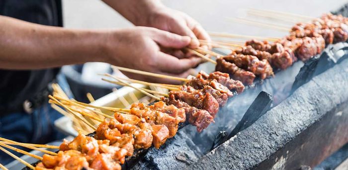 Street Food Indonesia Yang Banyak Diminati Wisatawan