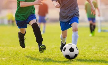 Dampak Sepak Bola Bagi Pemain Dan Masyarakat