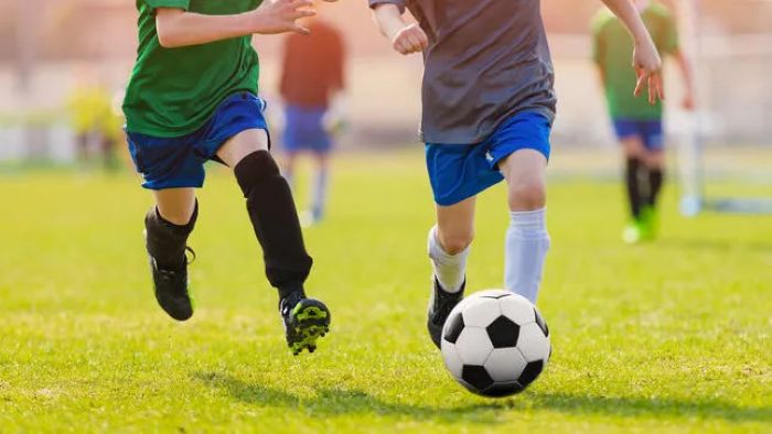 Dampak Sepak Bola Bagi Pemain Dan Masyarakat
